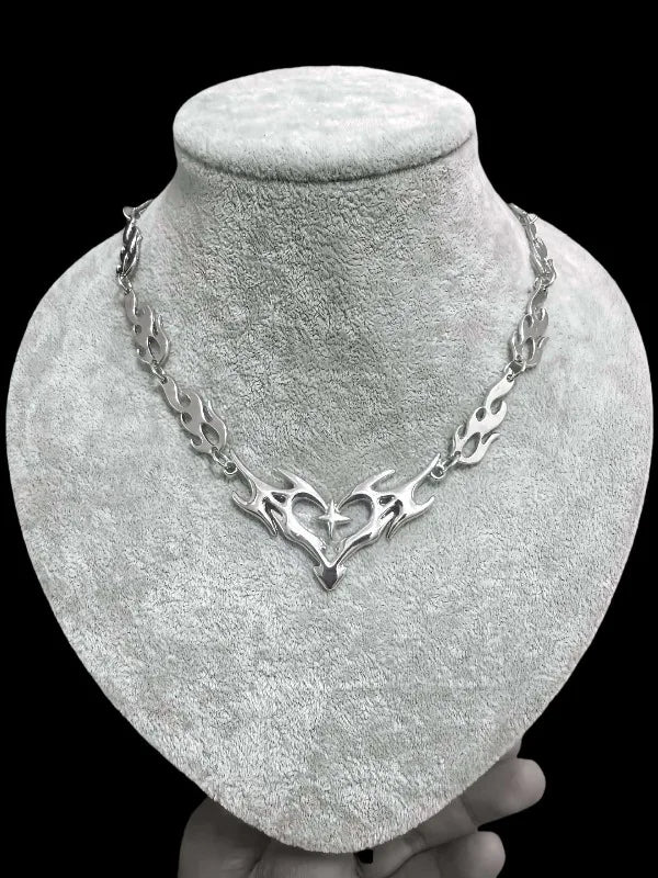 Punk Pendant Necklace Bramble Flame Peach Heart Hollow Necklaces Hip Hop Flame Collares Con Colgante Man's Necklace K101365
