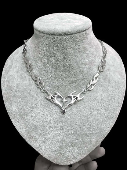 Punk Pendant Necklace Bramble Flame Peach Heart Hollow Necklaces Hip Hop Flame Collares Con Colgante Man's Necklace K101365