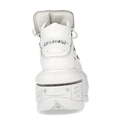 Fashion Women Motorcycle Boots Punk Thick Heel Height 8CM Flat Platform Goth Ankle Rock Boots Metal Decor Casual Sneakers