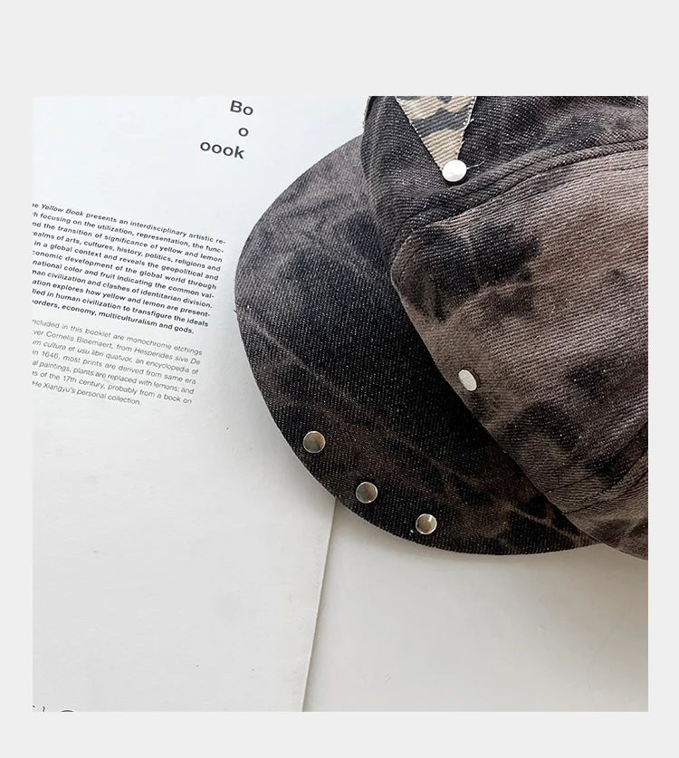 Y2K Personalized Star Sticker Rivet Design Berets Caps for Women Spring and Autumn Fashion Versatile Retro Tie-dye Newsboy Hats