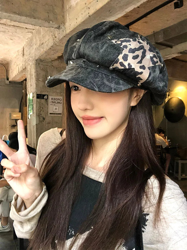 Y2K Personalized Star Sticker Rivet Design Berets Caps for Women Spring and Autumn Fashion Versatile Retro Tie-dye Newsboy Hats