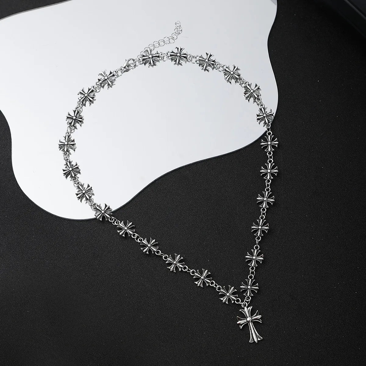 Punk Vintage Silver Cross Patchwork Necklace Ladies Gothic Design Charm Clavicle Chain Y2k Holiday Party Accessorie Jewelry Gift