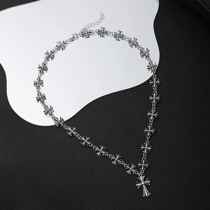 Punk Vintage Silver Cross Patchwork Necklace Ladies Gothic Design Charm Clavicle Chain Y2k Holiday Party Accessorie Jewelry Gift