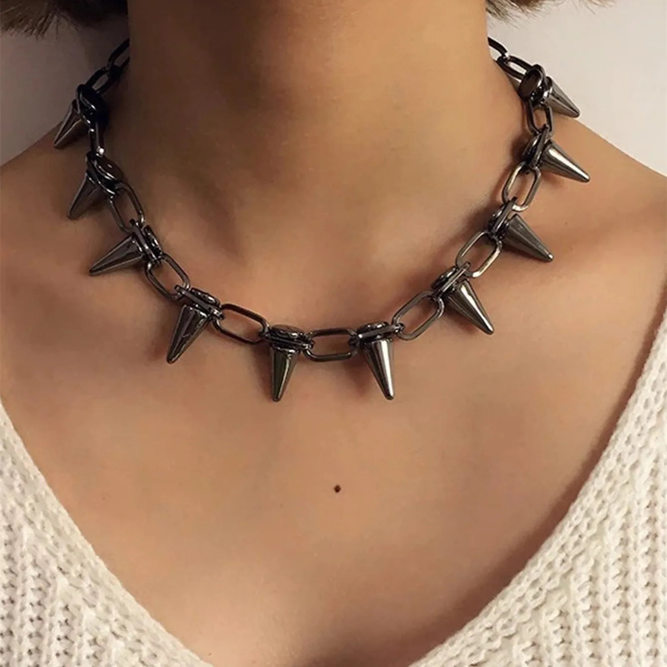 Hip Hop Black Alloy Rivet Men Necklace Punk Metal Choker Neogoth Fashion Jewelry Trendy Accessories