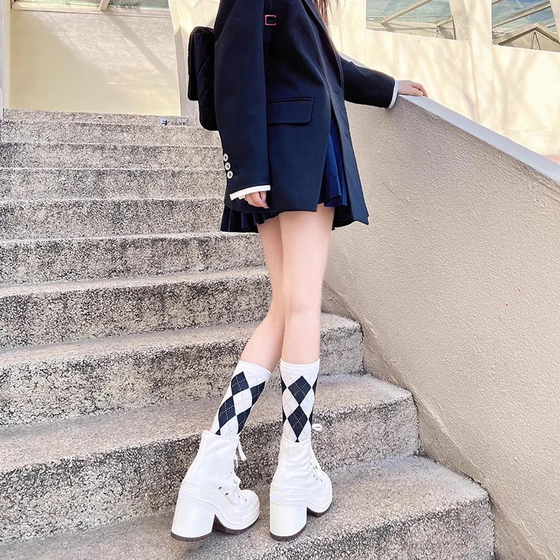 Ladies versatile canvas shoes New Casual comfort Shoes Student White Sports Flat fashion Light Women's Sneakers Zapatos Mujer